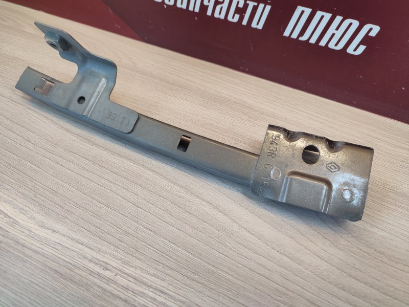 Направляющая стекла     двери - фото 6