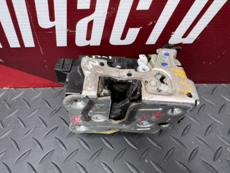 Замок      двери - фото 5