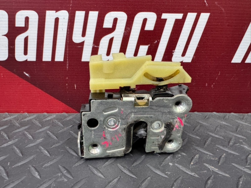 Замок      двери - фото 10