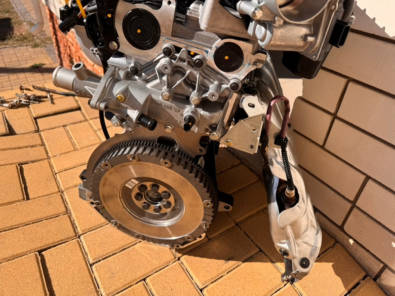 Двигатель - фото 5