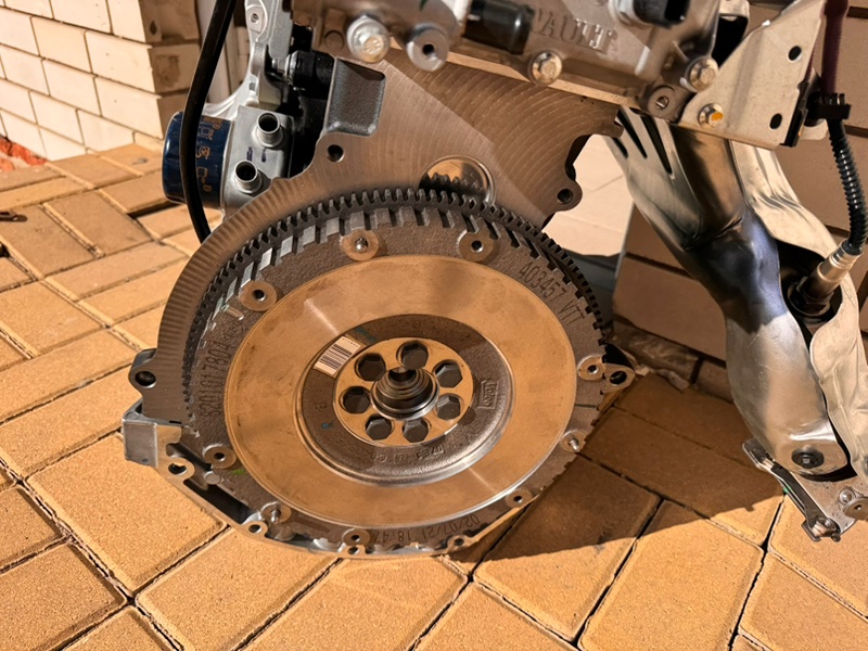 Двигатель - фото 6