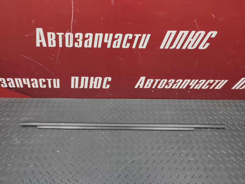 Уплотнитель стекла двери внешний - фото 1