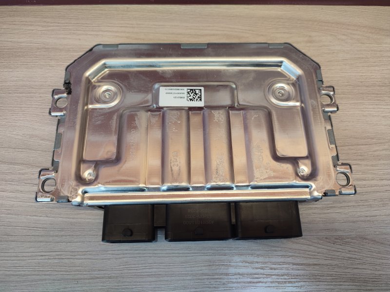 Блок управления двигателем - фото 6