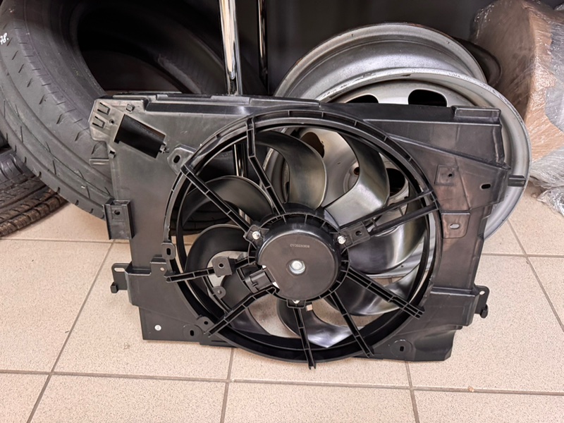 Диффузор радиатора - фото 2