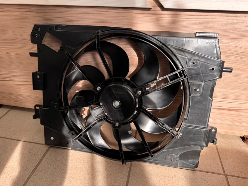 Диффузор радиатора - фото 3