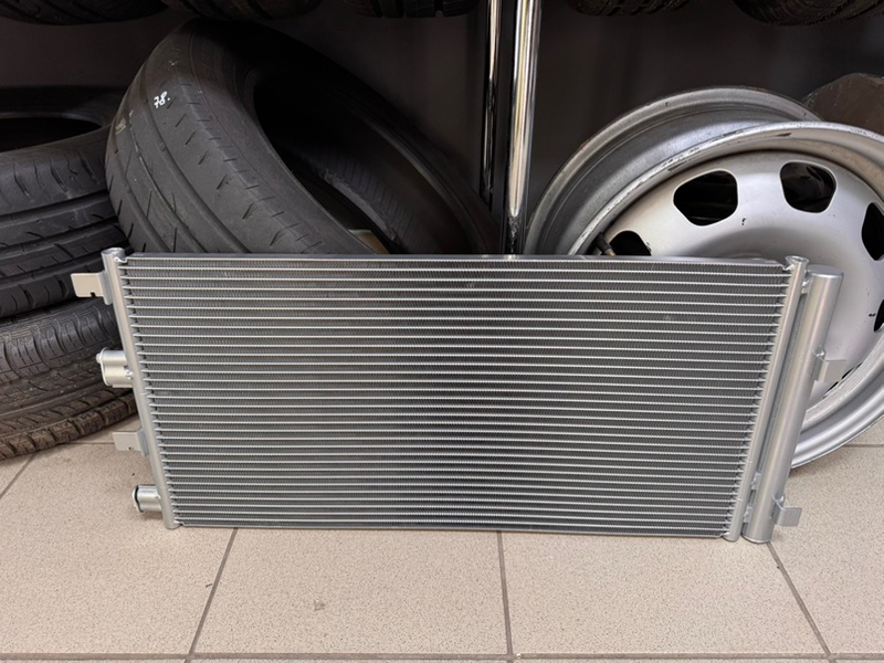 Радиатор кондиционера - фото 1