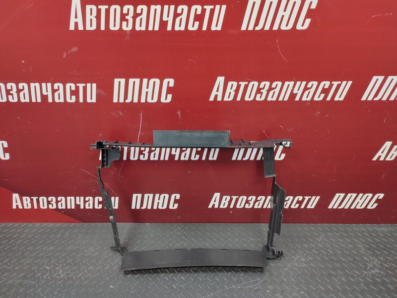 Дефлектор радиатора - фото 1