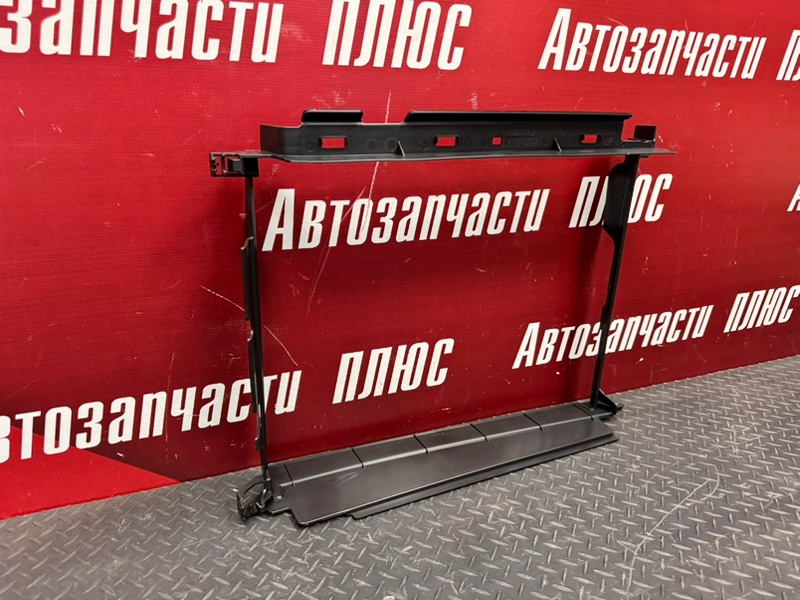 Дефлектор радиатора - фото 7