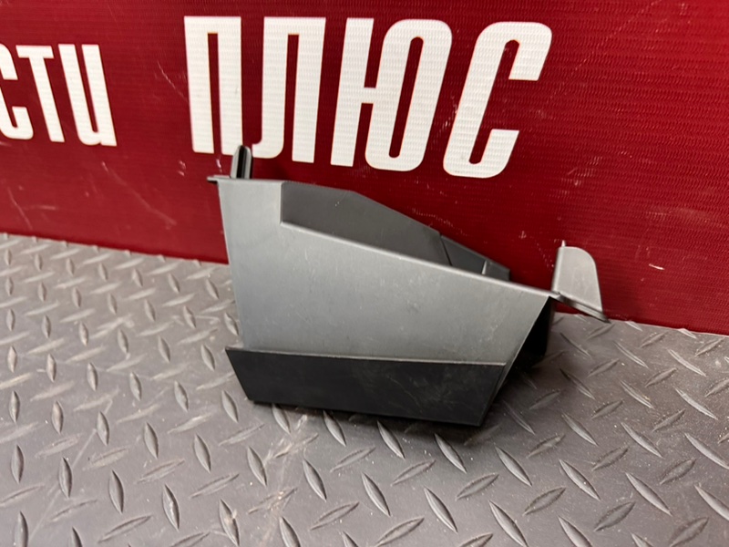 Дефлектор радиатора - фото 3