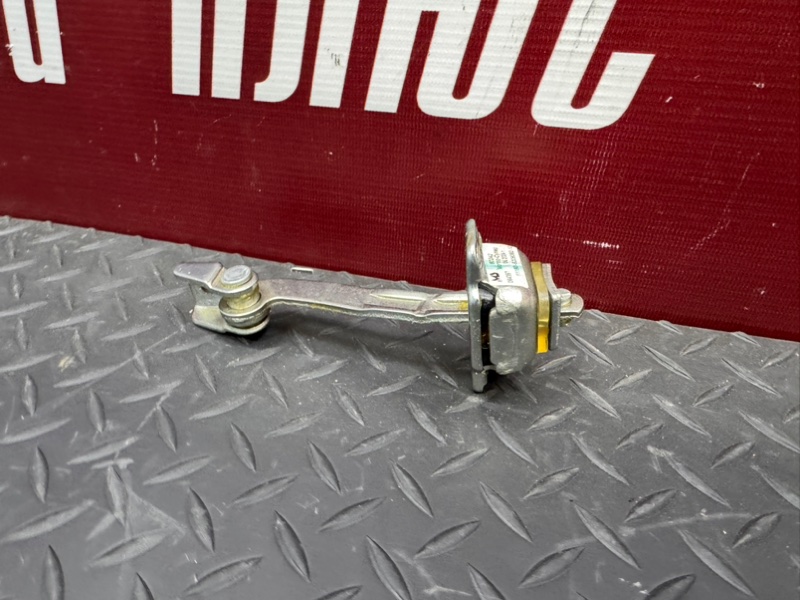 Ограничитель      двери - фото 3