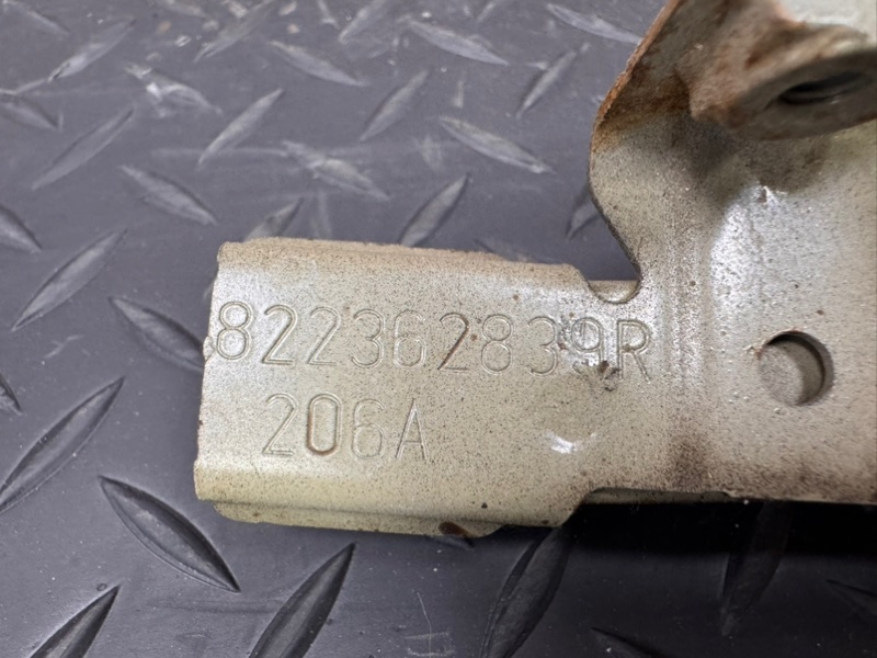 Направляющая стекла     двери - фото 8