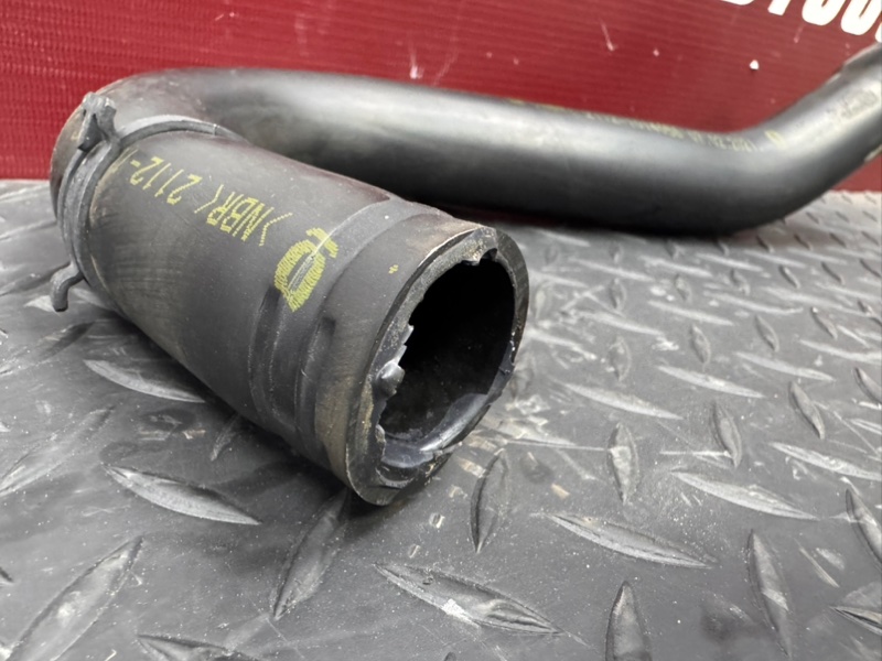 Патрубок вентиляции картерных газов - фото 7