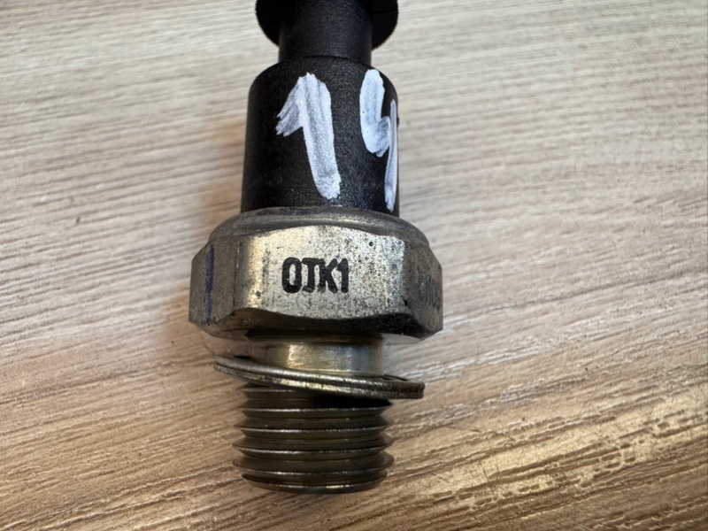 Датчик давления масла - фото 5