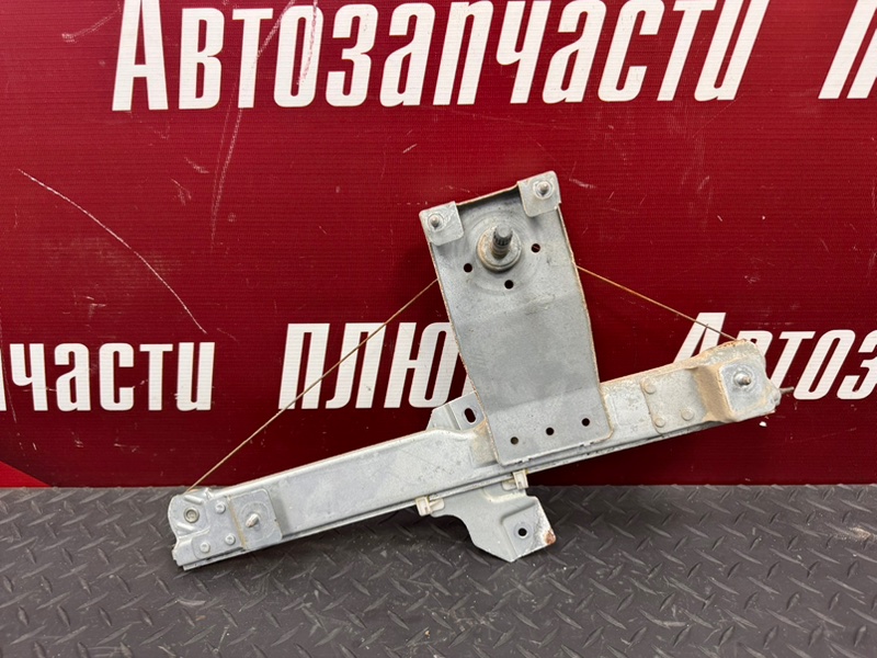 Стеклоподъемник    двери - фото 1