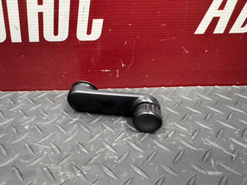 Ручка стеклоподъемника - фото 3