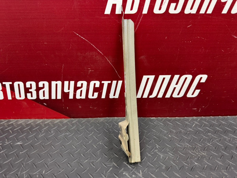 Направляющая стекла     двери - фото 7