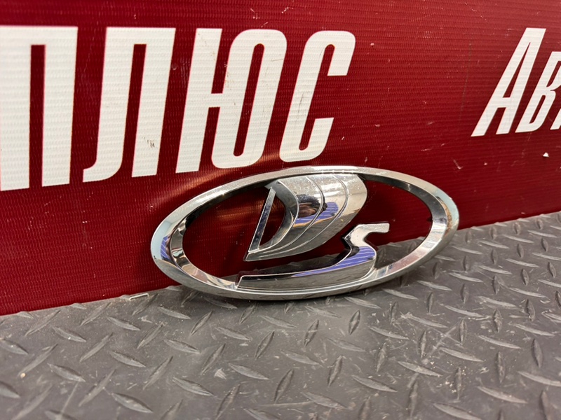 Эмблема решетки радиатора - фото 3