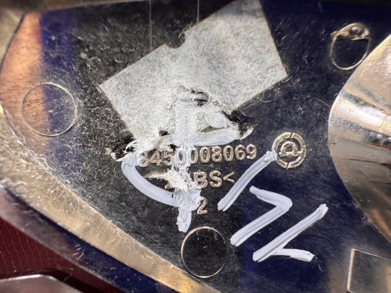 Эмблема решетки радиатора - фото 9