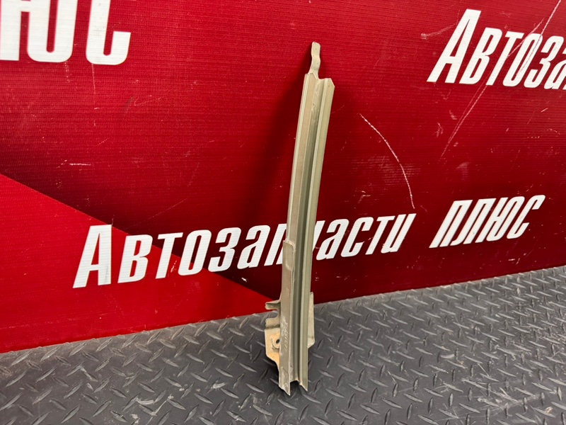 Направляющая стекла     двери - фото 2