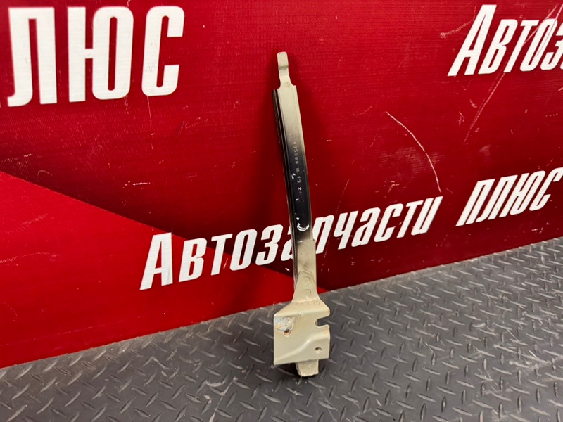 Направляющая стекла     двери - фото 5