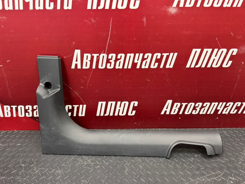 Накладка   порога - фото 1