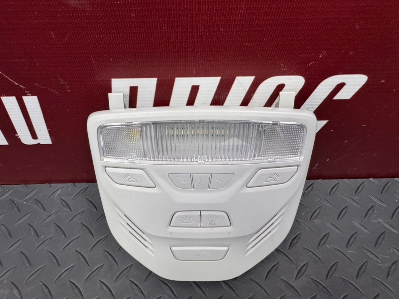 плафон освещения салона - фото 6