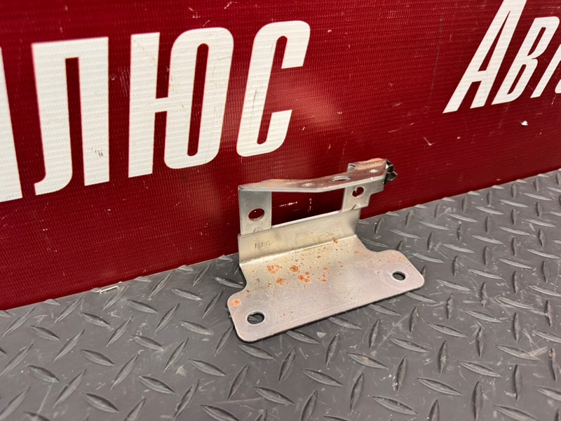 Кронштейн - фото 2