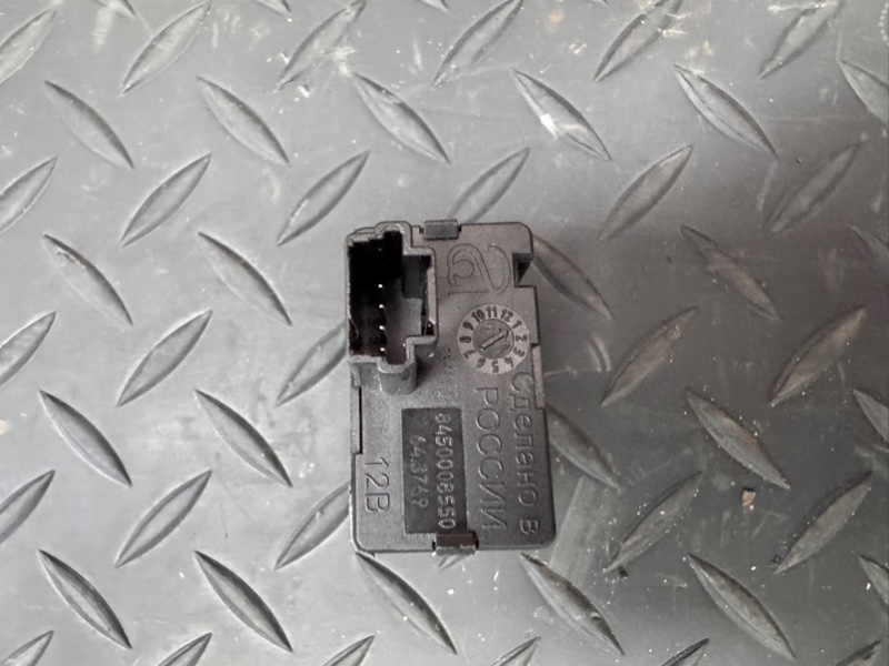 Кнопка корректора фар - фото 7