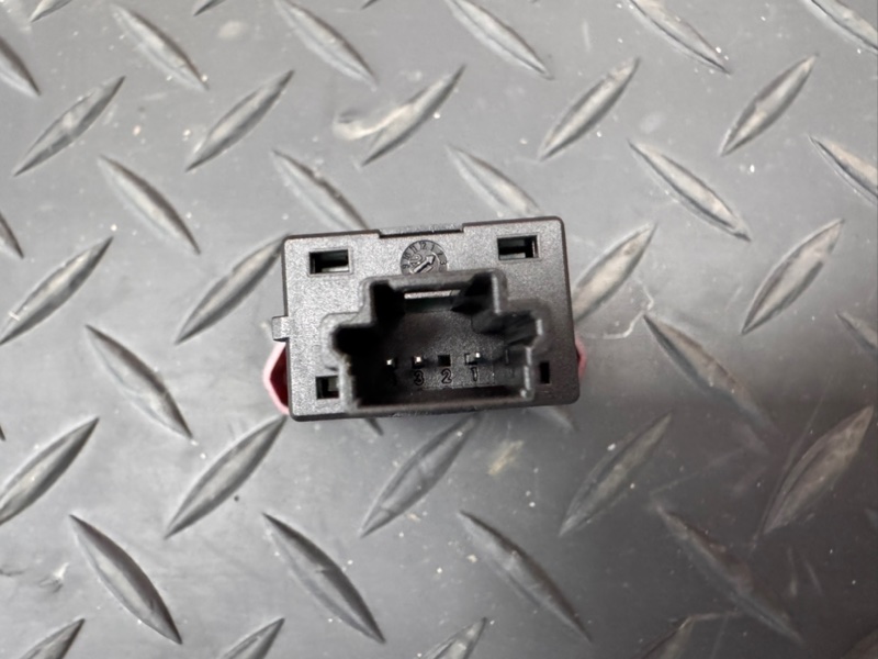 Кнопка аварийной сигнализации - фото 6