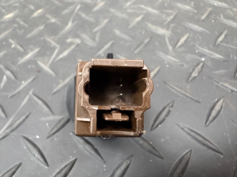 Выключатель подушки безопасности - фото 5