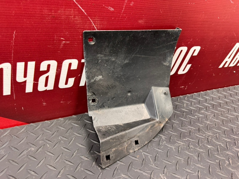 Щиток     крыла - фото 2