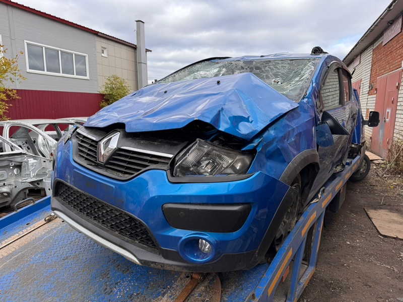 Кузов на запчасти - фото 1