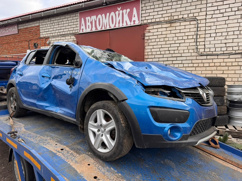 Кузов на запчасти - фото 3