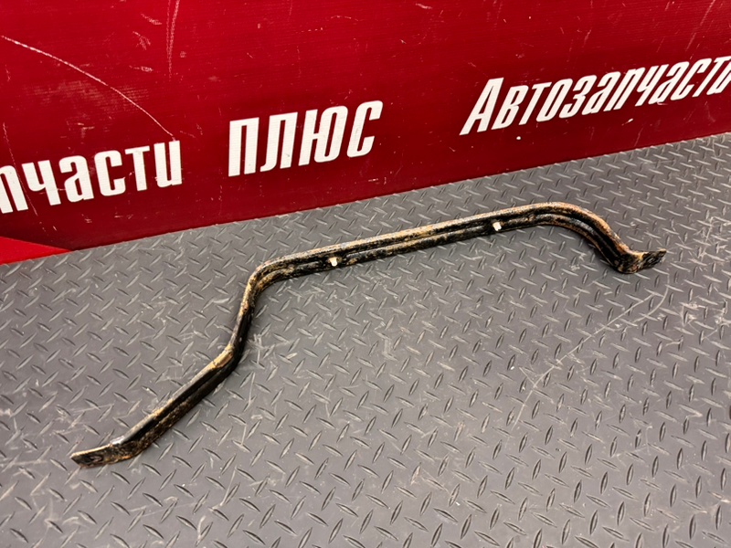 Крепление топливного бака - фото 6