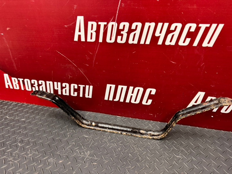 Крепление топливного бака - фото 3