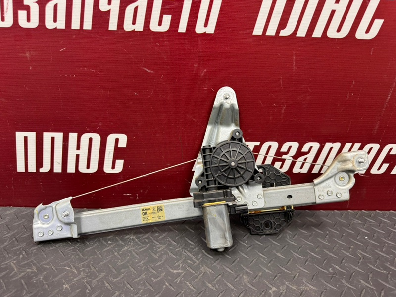 Стеклоподъемник    двери - фото 1