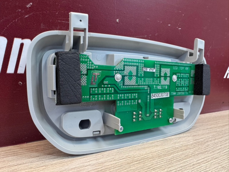 плафон освещения салона - фото 8