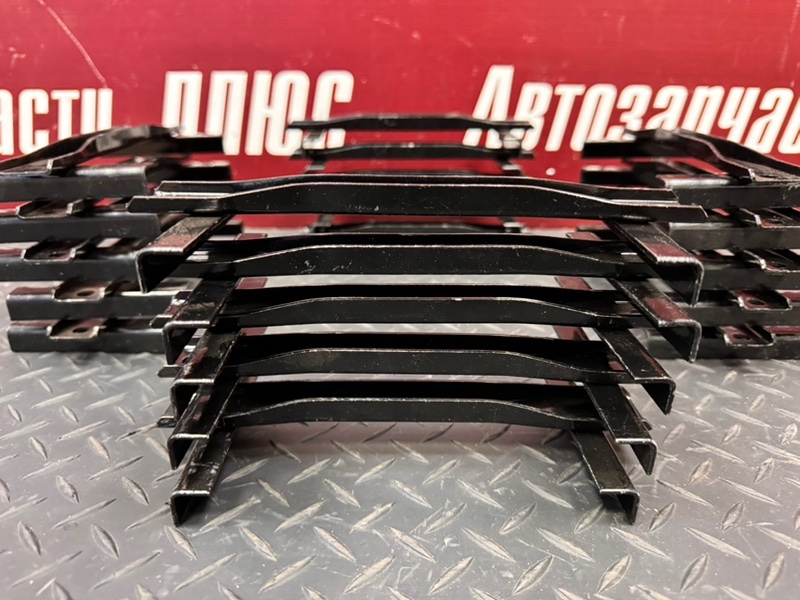 Крепление акб - фото 5