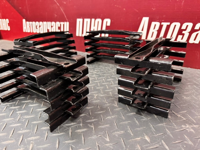 Крепление акб - фото 7