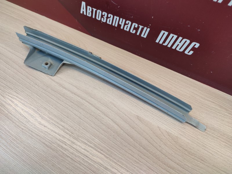 Направляющая стекла     двери - фото 4