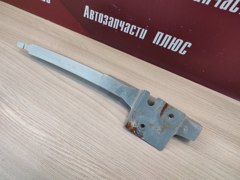 Направляющая стекла     двери - фото 8