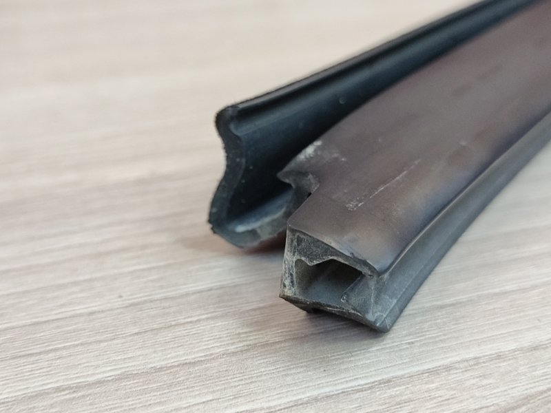 Уплотнитель стекла двери внутренний - фото 6