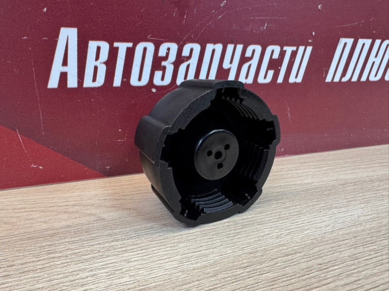 Крышка расширительного бачка - фото 7