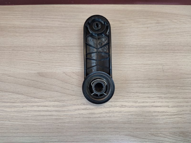 Ручка стеклоподъемника - фото 7