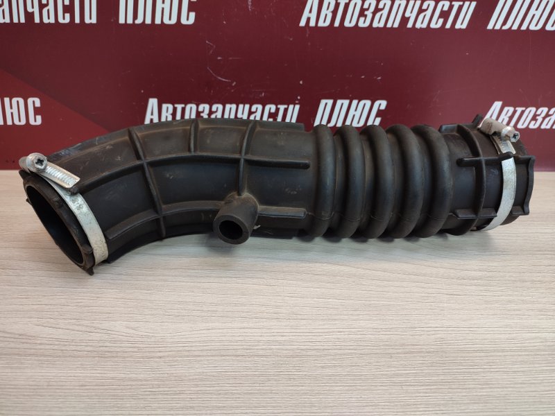Патрубок воздушного фильтра - фото 3