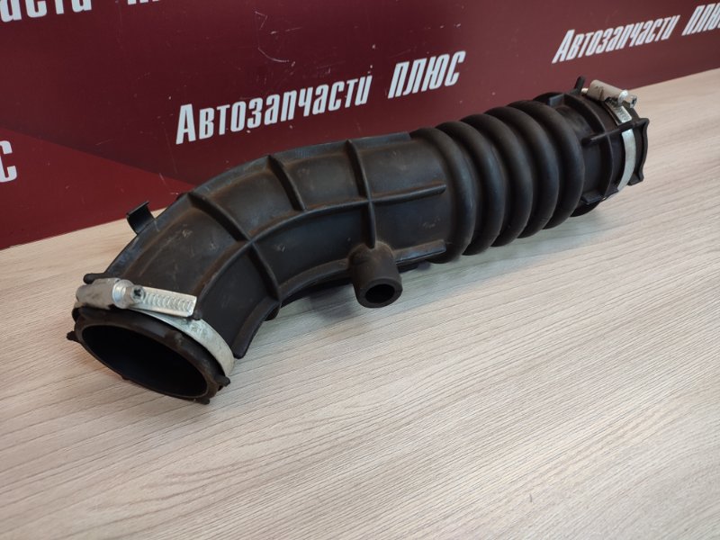 Патрубок воздушного фильтра - фото 6
