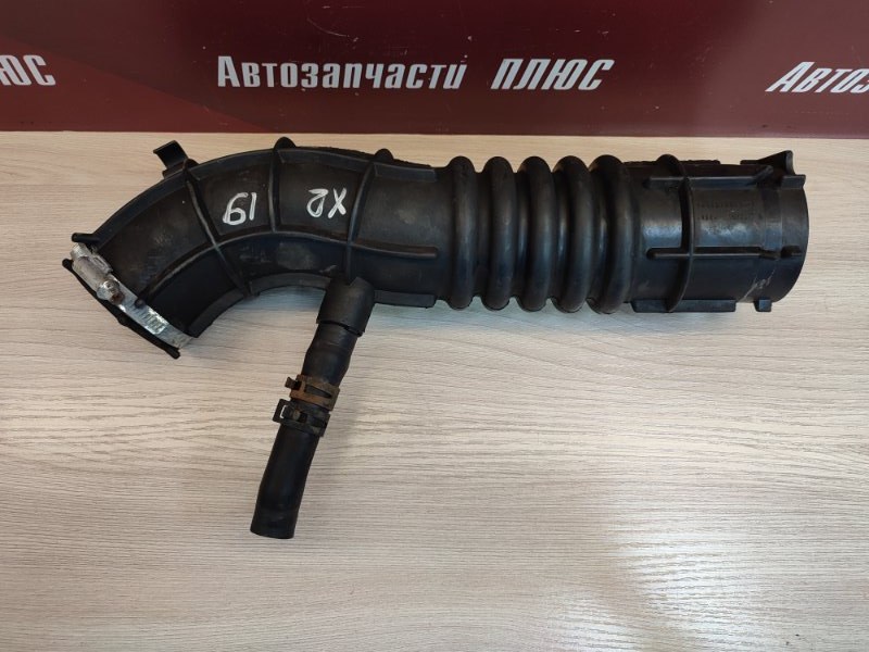 Патрубок воздушного фильтра - фото 2