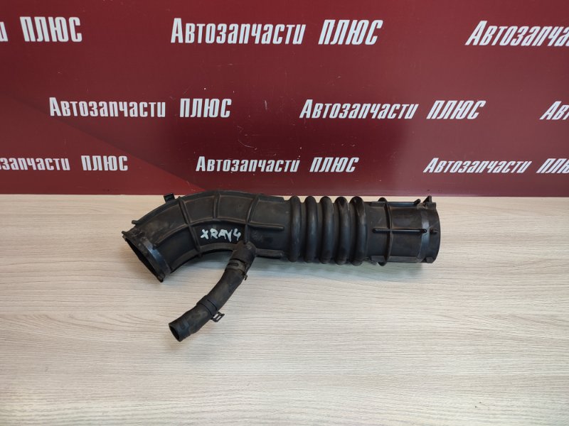 Патрубок воздушного фильтра - фото 1