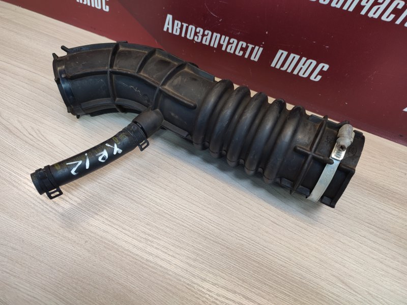 Патрубок воздушного фильтра - фото 3
