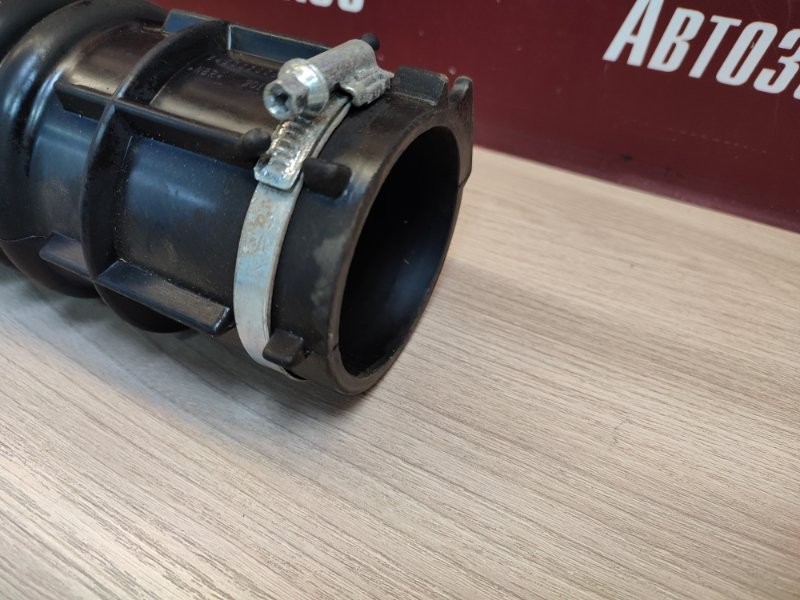 Патрубок воздушного фильтра - фото 4